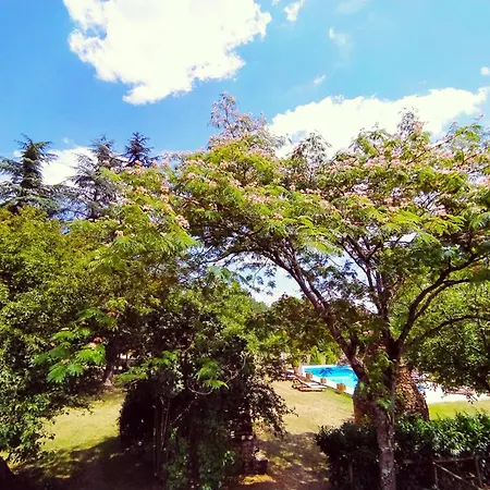 La Borie Du Cambord - Et D'hotes *